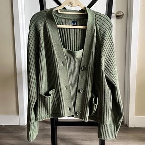 NWOT Gap Cardigan & Tank Set - Olive Green